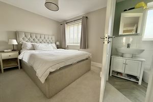 Bedroom 1 with En-suite- click for photo gallery